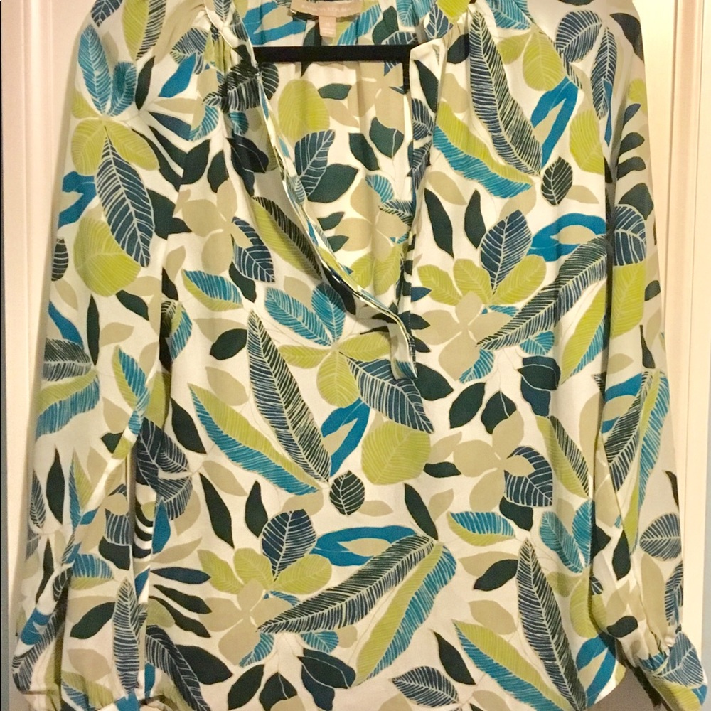 BANANA REPUBLIC PATTERN BLOUSE